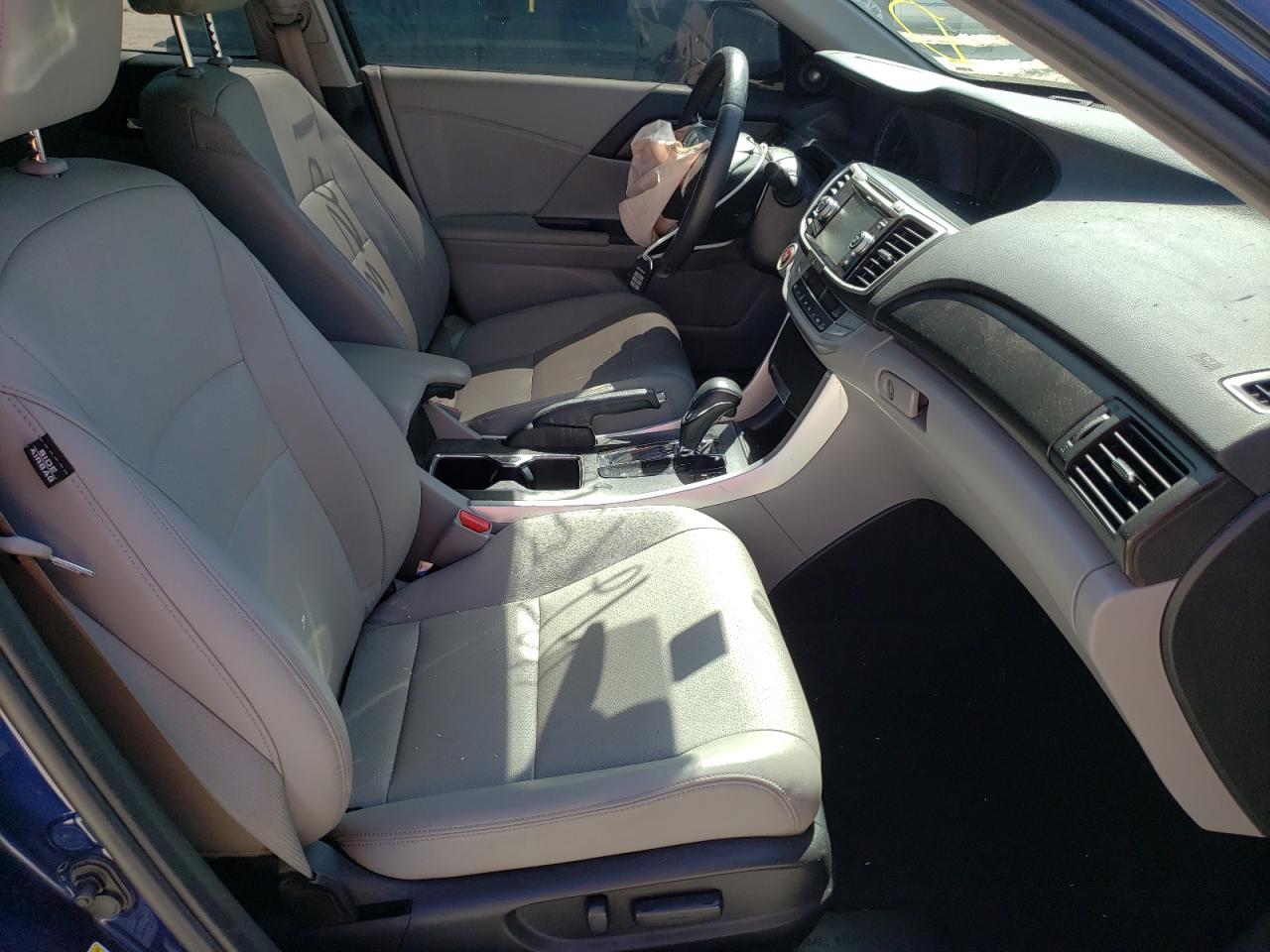 Photo 5 from auction – 2014 HONDA ACCORD EXL with VIN 1HGCR2F87EA153201