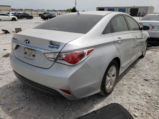 Photo 4 from auction – 2015 HYUNDAI SONATA HYB with VIN KMHEC4A45FA138444