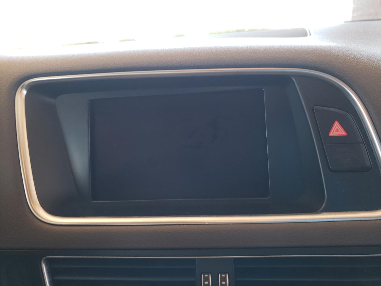 Photo 9 from auction – 2014 AUDI Q5 PREMIUM with VIN WA1DGAFP7EA041082