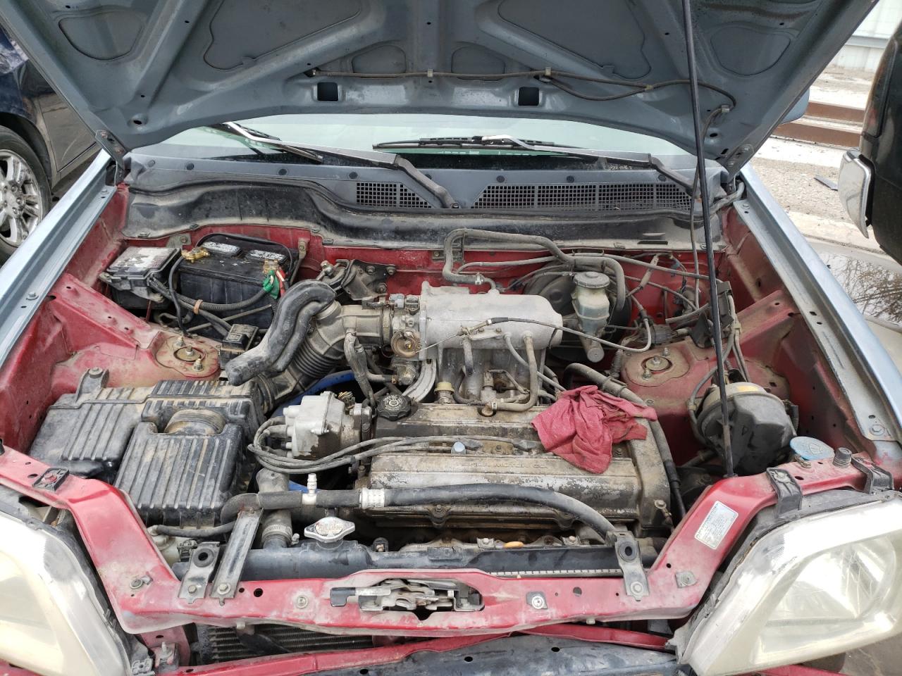 Photo 12 from auction – 1998 HONDA CR-V with VIN JHLRD1863WC048466