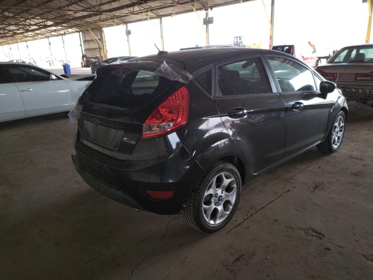 Photo 4 from auction – 2011 FORD FIESTA SE with VIN 3FADP4EJ6BM104374