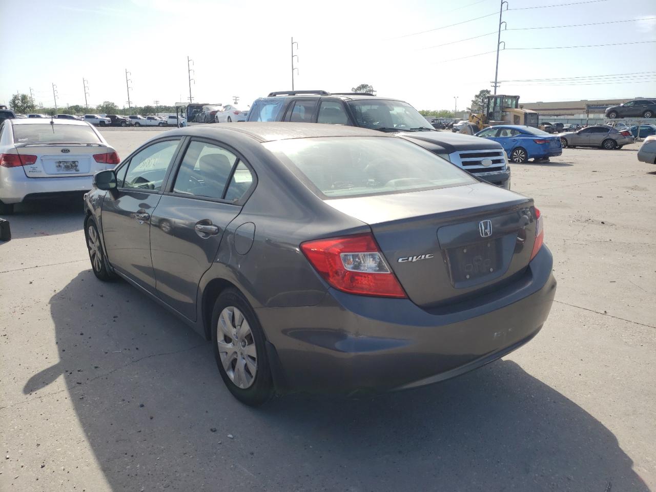 Photo 3 from auction – 2012 HONDA CIVIC LX with VIN 2HGFB2F59CH558174