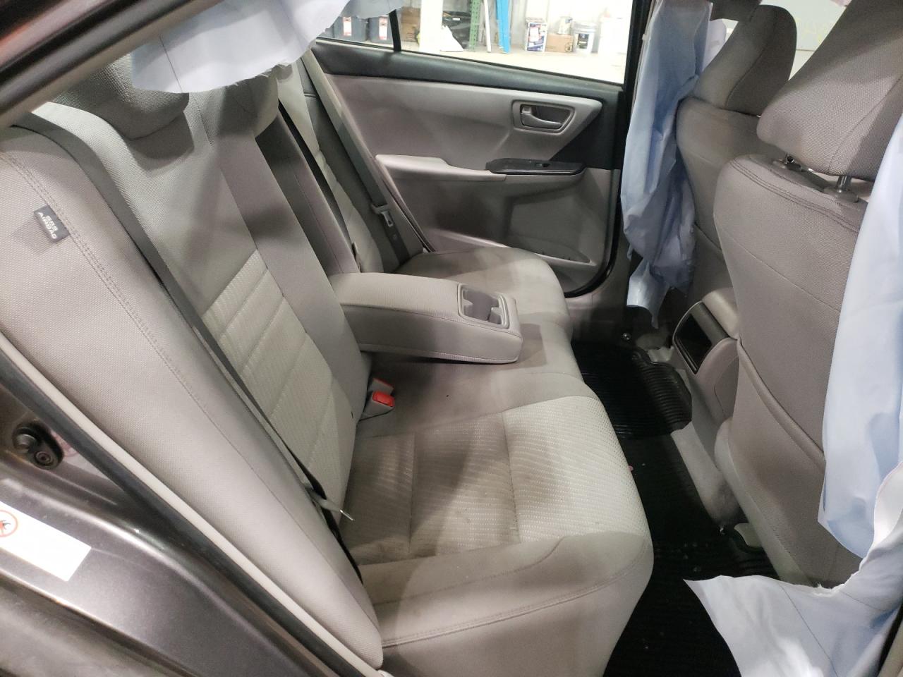 Photo 6 from auction – 2017 TOYOTA CAMRY LE with VIN 4T1BF1FK9HU650516