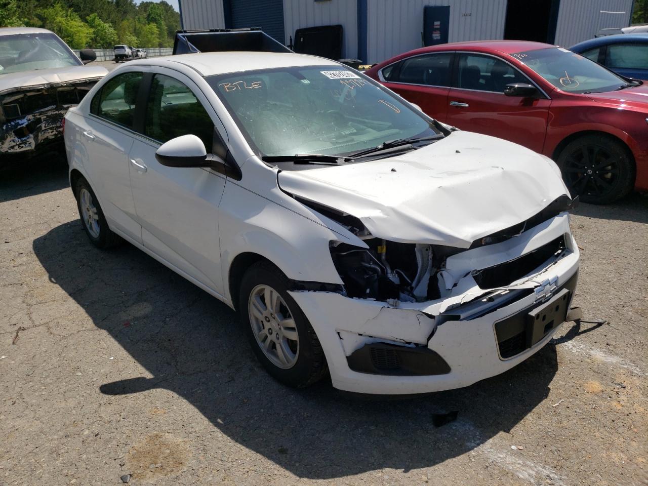 CHEVROLET SONIC LT 2014 with VIN 1G1JC5SH9E4237297 - Photo from auction