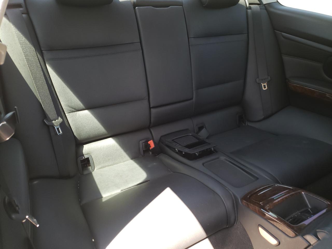 Photo 6 from auction – 2007 BMW 335 I with VIN WBAWB73577P033693