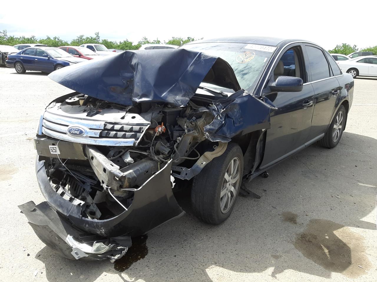Photo 2 from auction – 2008 FORD TAURUS SEL with VIN 1FAHP24W48G167723