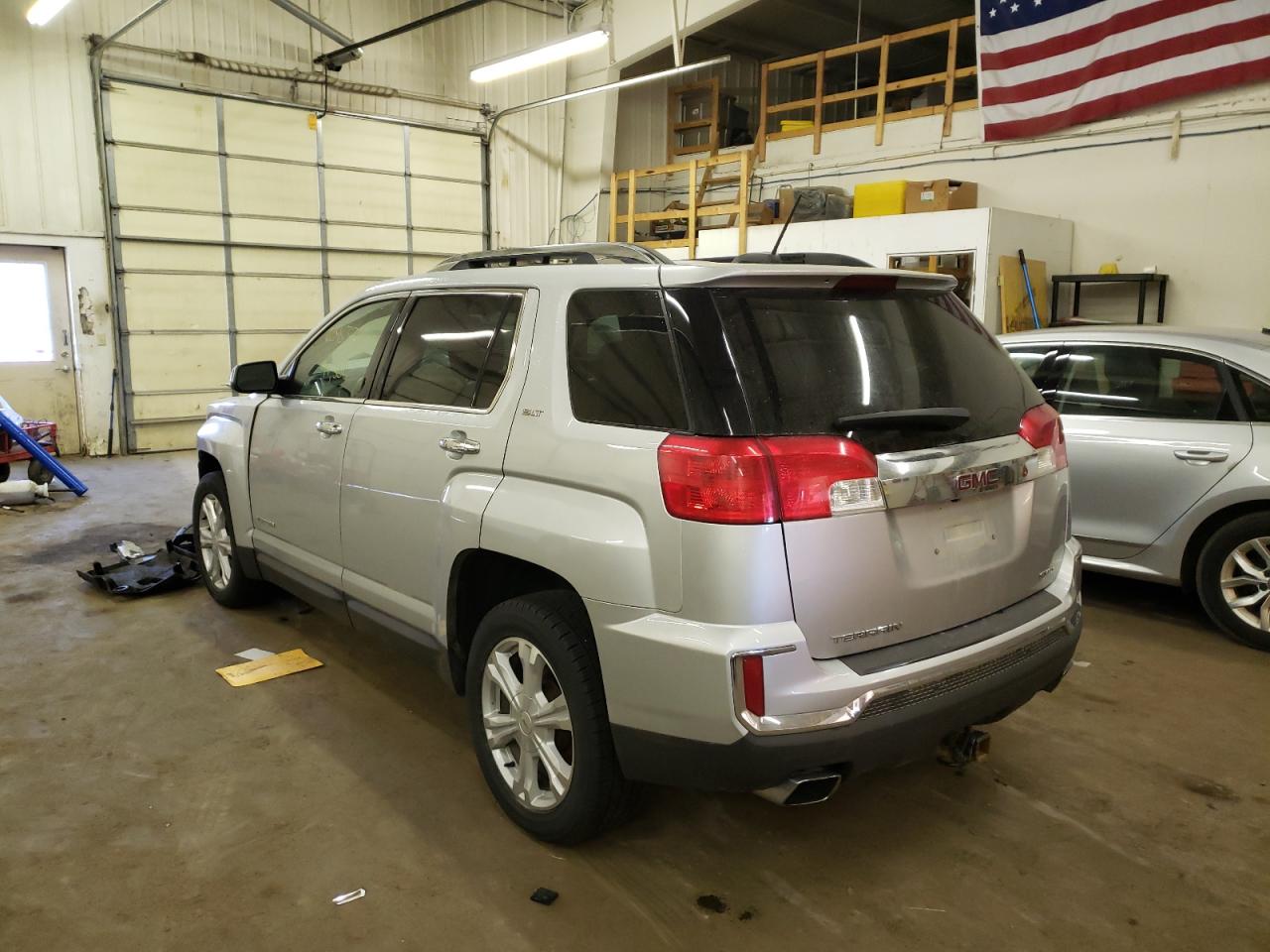 Photo 3 from auction – 2016 GMC TERRAIN SL with VIN 2GKFLUE37G6133436