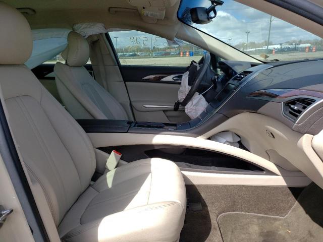 Photo 5 from auction – 2016 LINCOLN MKZ with VIN 3LN6L2G99GR631529