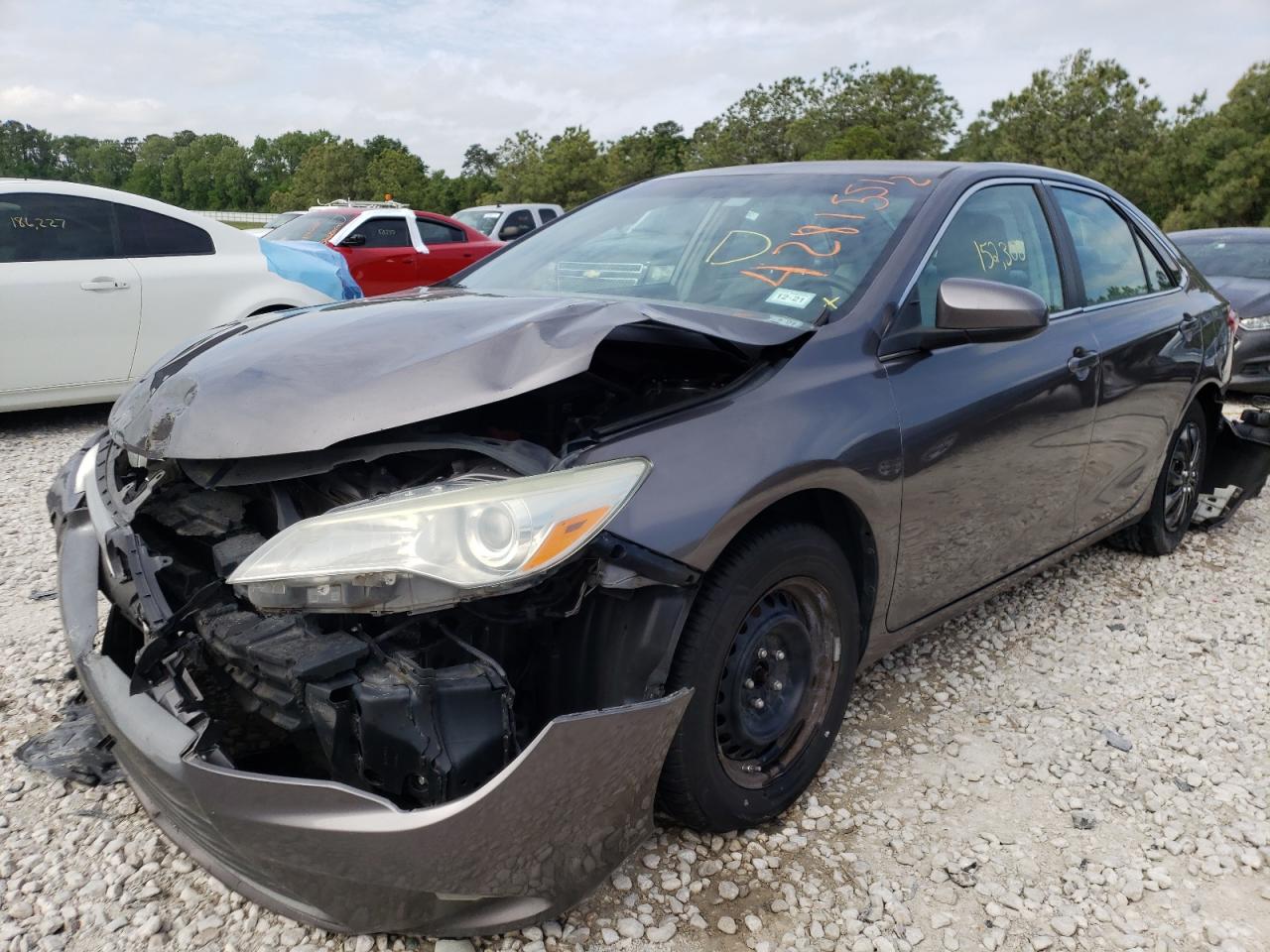Photo 2 from auction – 2016 TOYOTA CAMRY LE with VIN 4T4BF1FK5GR537537