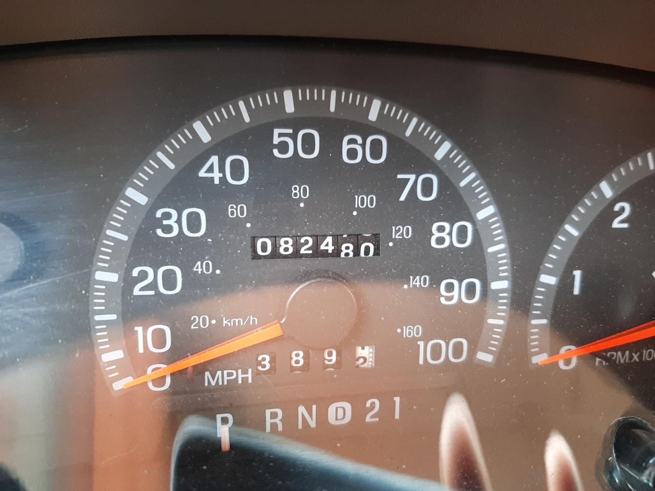 Photo 8 from auction – 1998 FORD F150 with VIN 1FTZX1760WNA32090