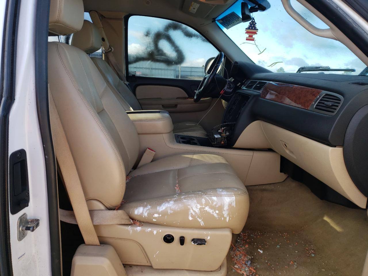 Photo 5 from auction – 2007 CHEVROLET SILVERADO with VIN 2GCEK19Y171683971