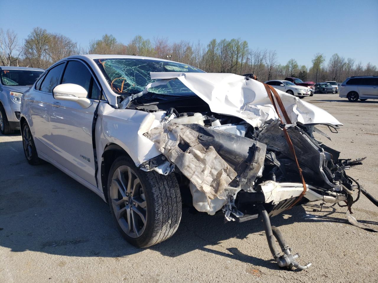 FORD FUSION TIT 2019 with VIN 3FA6P0RU2KR227212 - Photo from auction