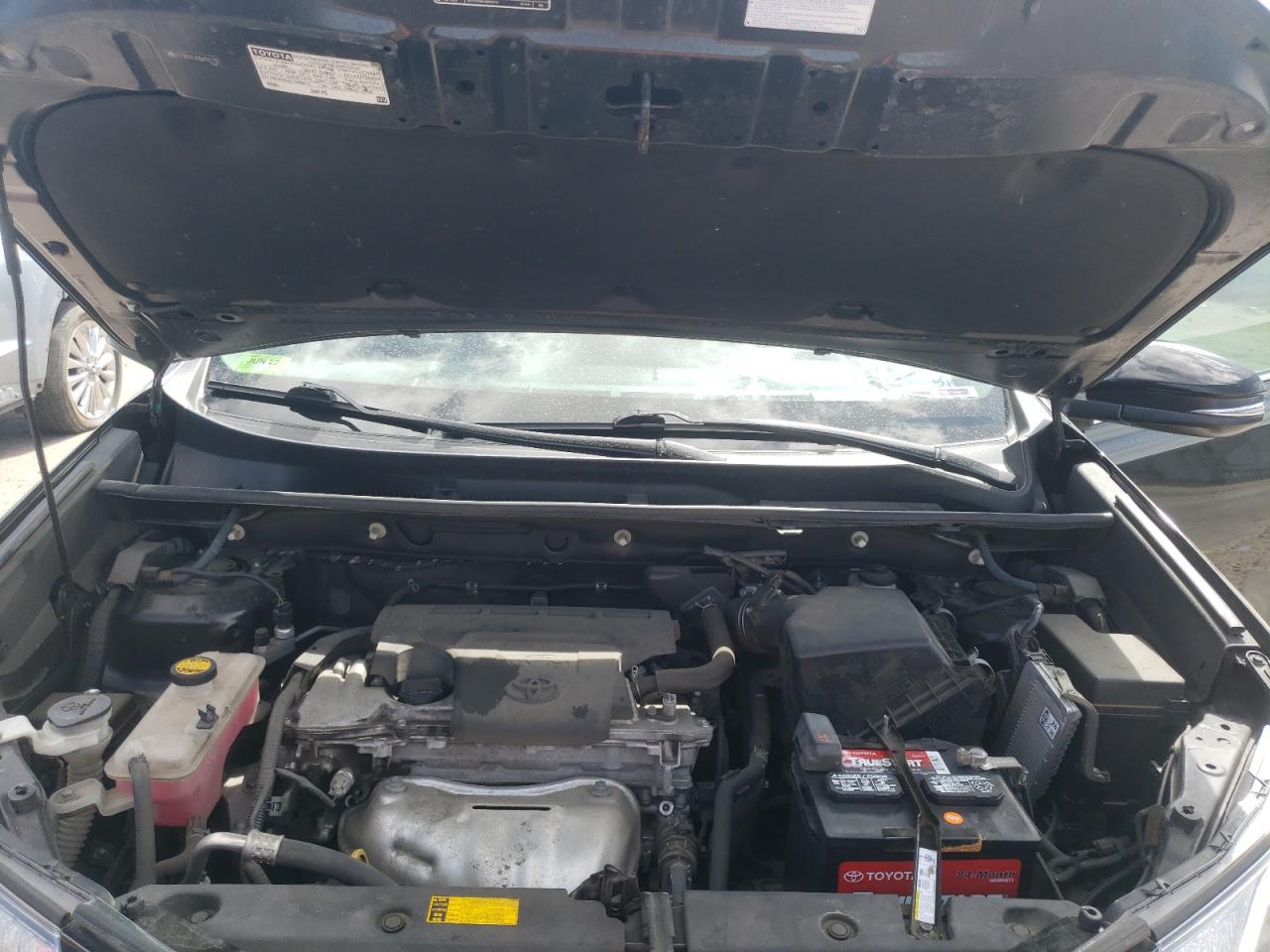 Photo 7 from auction – 2013 TOYOTA RAV4 XLE with VIN 2T3RFREV5DW105116
