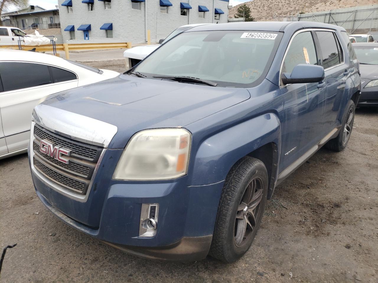 Photo 2 from auction – 2011 GMC TERRAIN SL with VIN 2CTALMECXB6237647