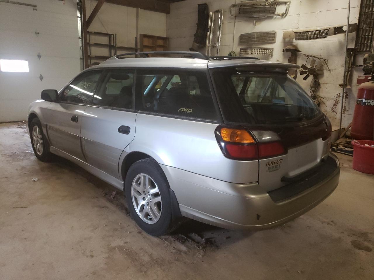 Photo 3 from auction – 2003 SUBARU LEGACY OUT with VIN 4S3BH675437623073