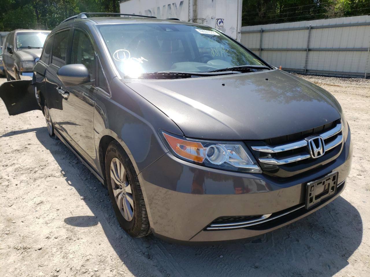HONDA ODYSSEY EX 2015 with VIN 5FNRL5H63FB025960 - Photo from auction