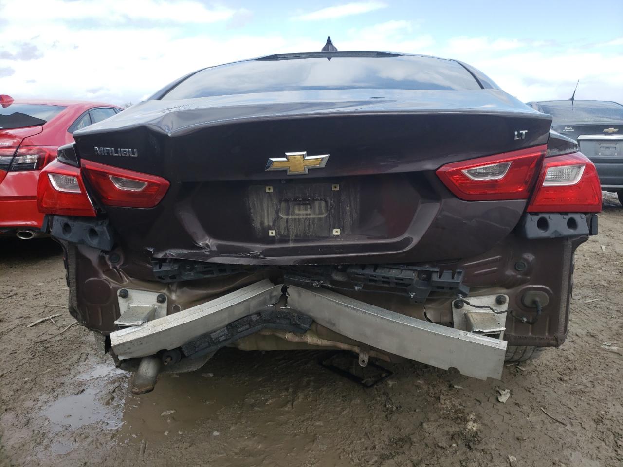 Photo 9 from auction – 2016 CHEVROLET MALIBU LT with VIN 1G1ZE5ST4GF204314
