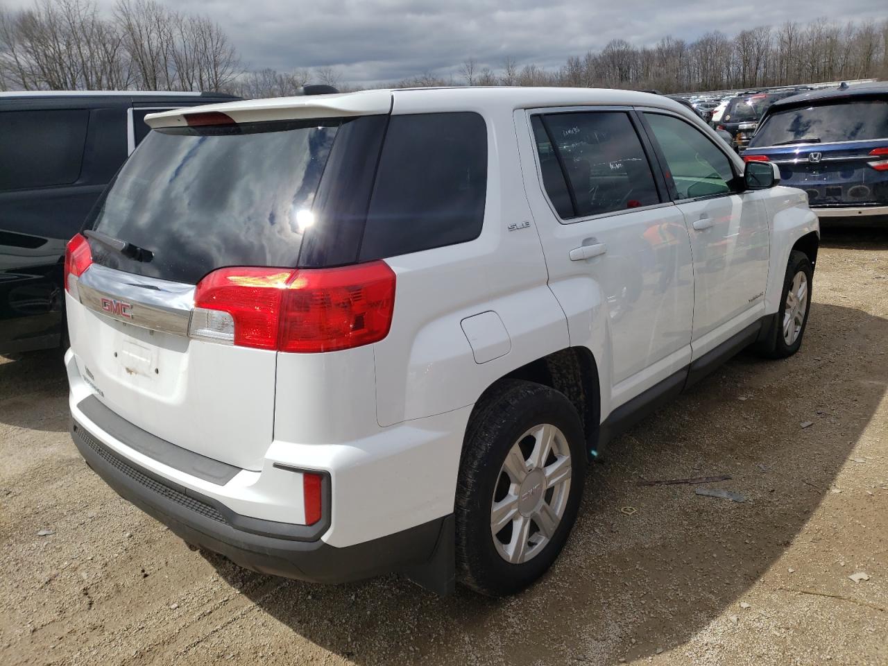 Photo 4 from auction – 2016 GMC TERRAIN SL with VIN 2GKALMEK3G6297655