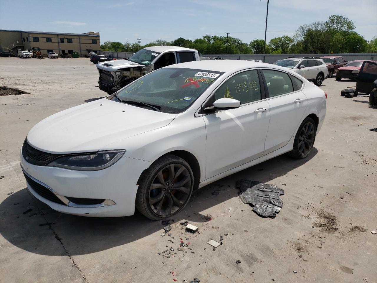 Photo 9 from auction – 2015 CHRYSLER 200 LIMITE with VIN 1C3CCCAB7FN639983