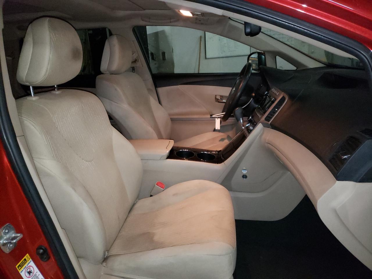 Photo 5 from auction – 2010 TOYOTA VENZA with VIN 4T3BK3BB4AU040646