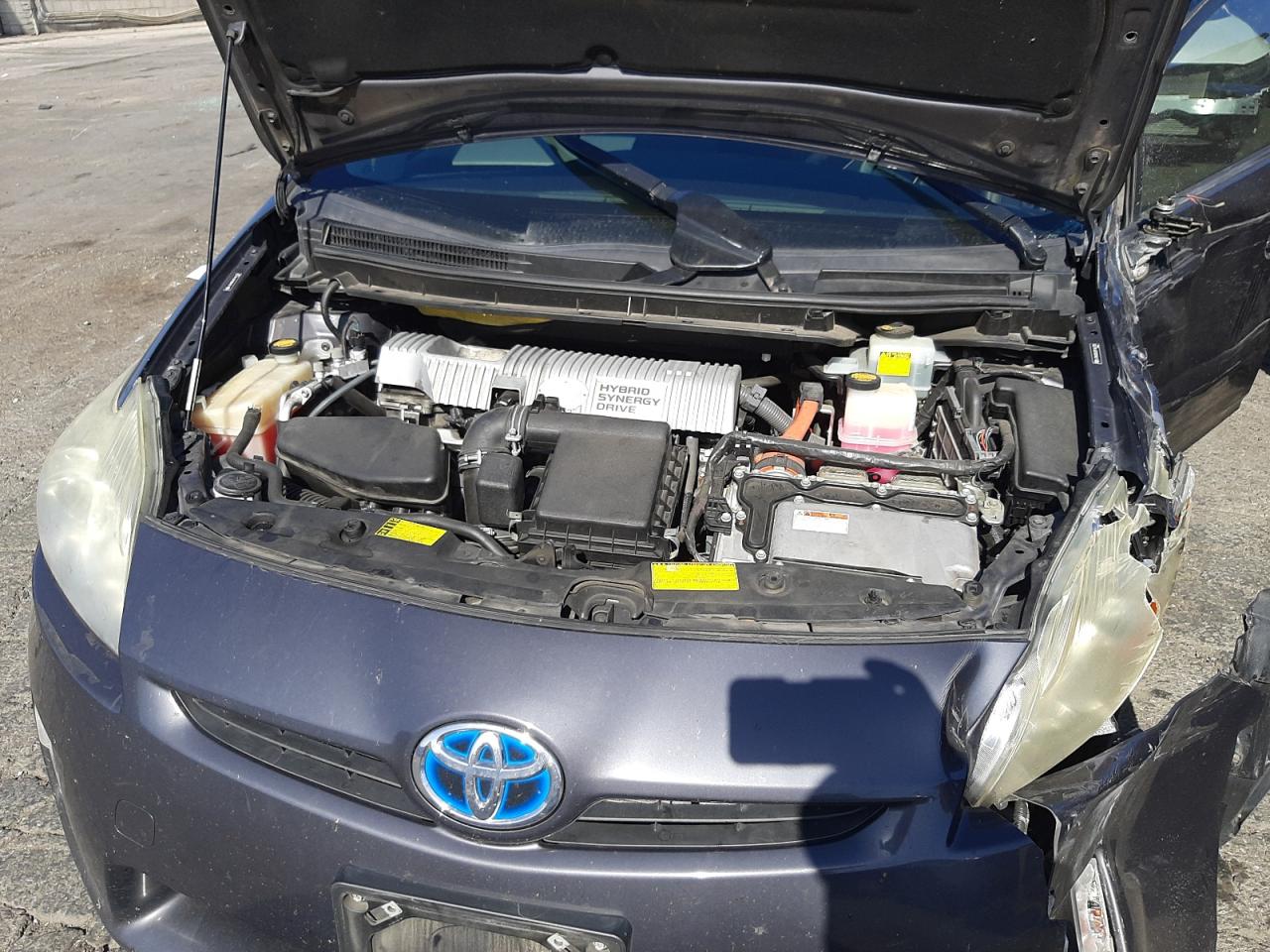 Photo 7 from auction – 2011 TOYOTA PRIUS with VIN JTDKN3DU0B1467330