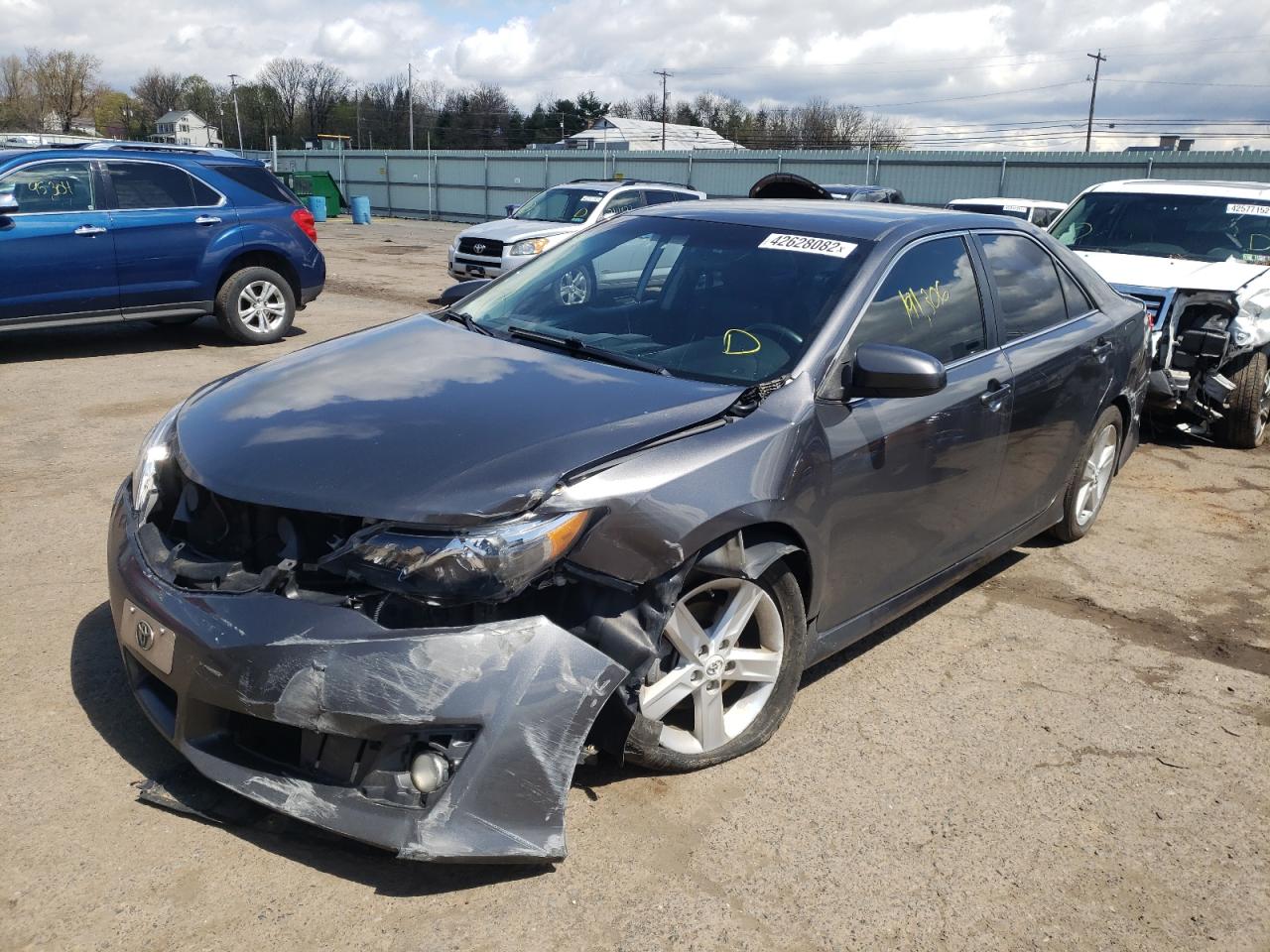 Photo 2 from auction – 2012 TOYOTA CAMRY BASE with VIN 4T1BF1FK5CU114767