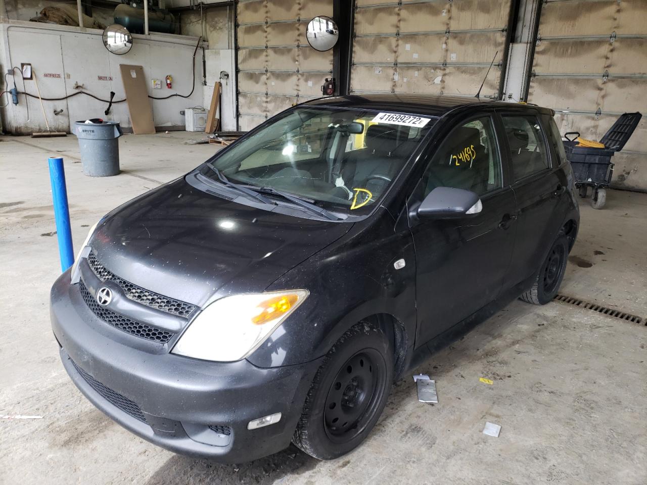 Photo 2 from auction – 2006 TOYOTA SCION XA with VIN JTKKT604460156128