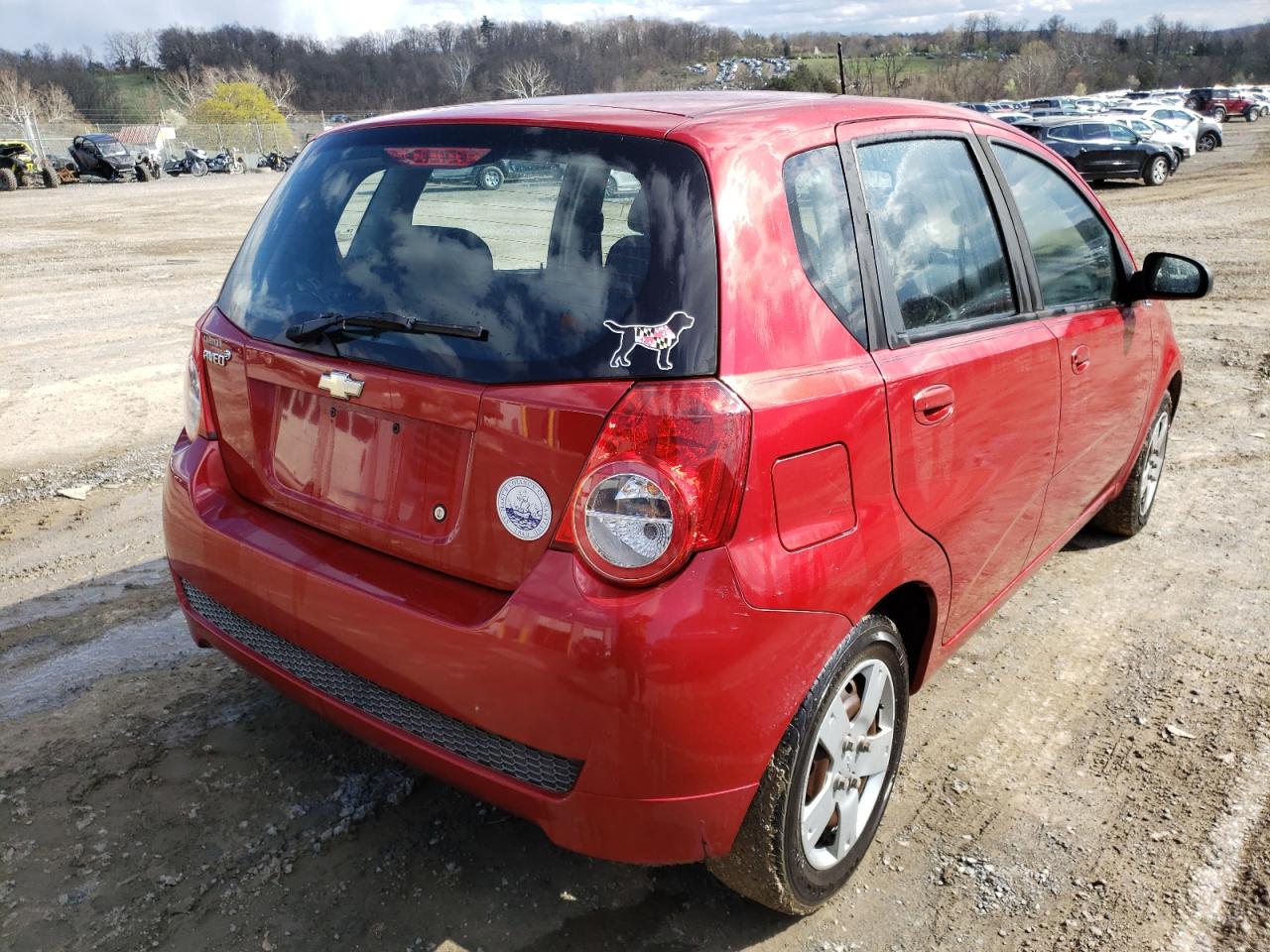 Photo 4 from auction – 2010 CHEVROLET AVEO LS with VIN KL1TD6DE2AB116744