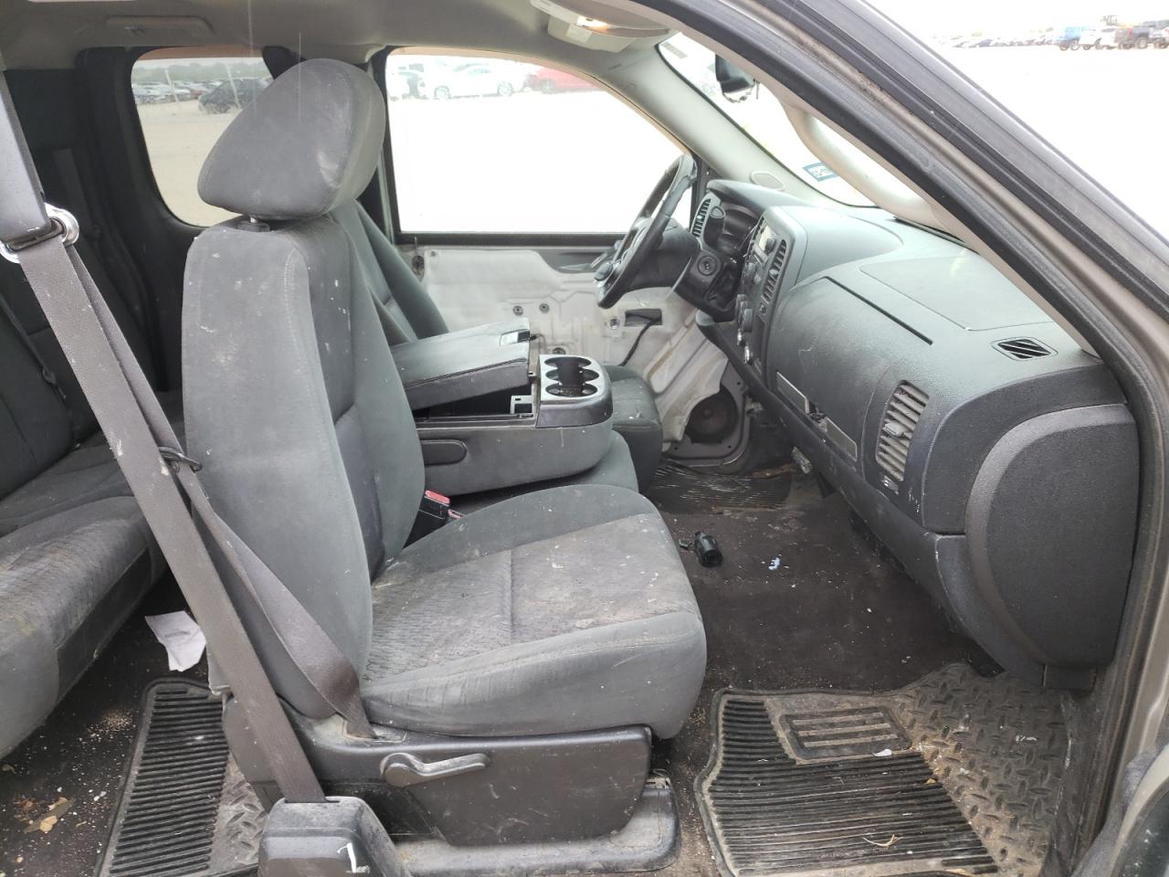 Photo 5 from auction – 2009 CHEVROLET SILVERADO with VIN 1GCEC29J19Z233401