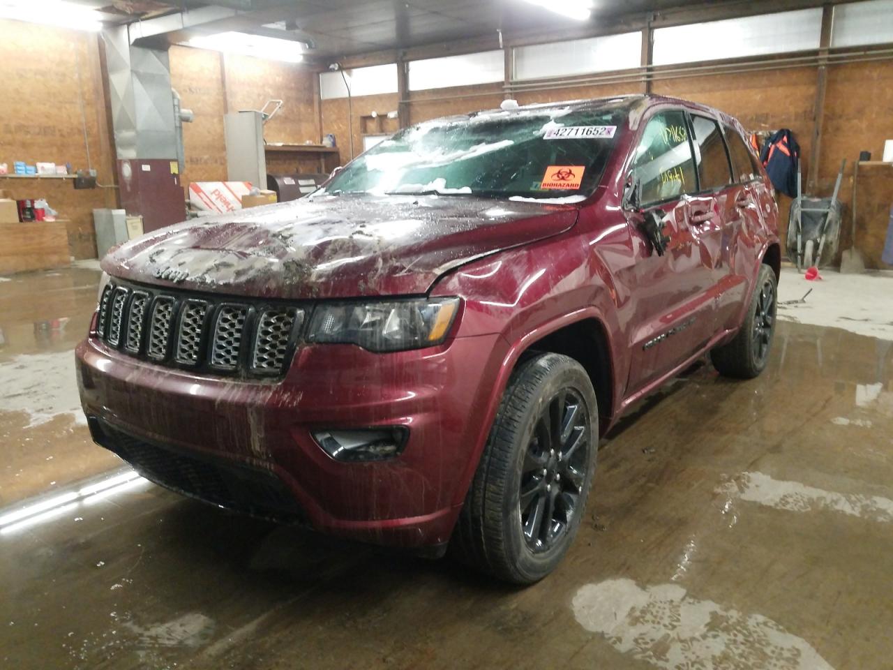 Photo 2 from auction – 2019 JEEP GRAND CHER with VIN 1C4RJFAGXKC771795