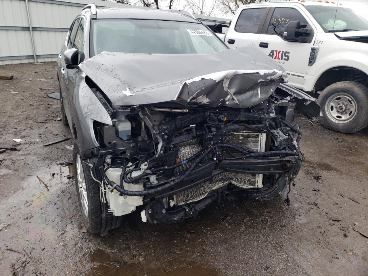 Photo 9 from auction – 2017 NISSAN ROGUE S with VIN KNMAT2MV6HP549122