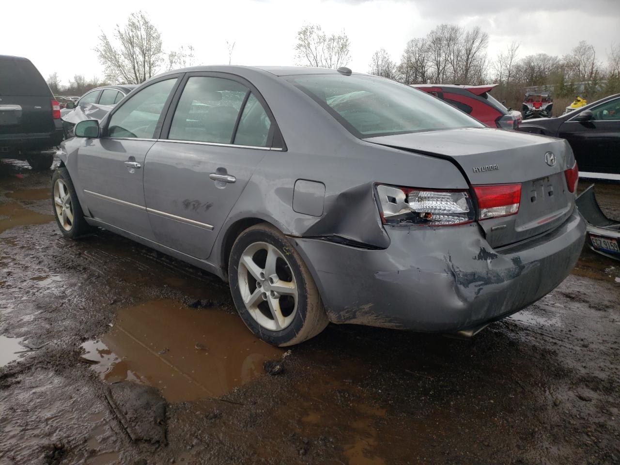 Photo 3 from auction – 2008 HYUNDAI SONATA SE with VIN 5NPEU46F28H306726