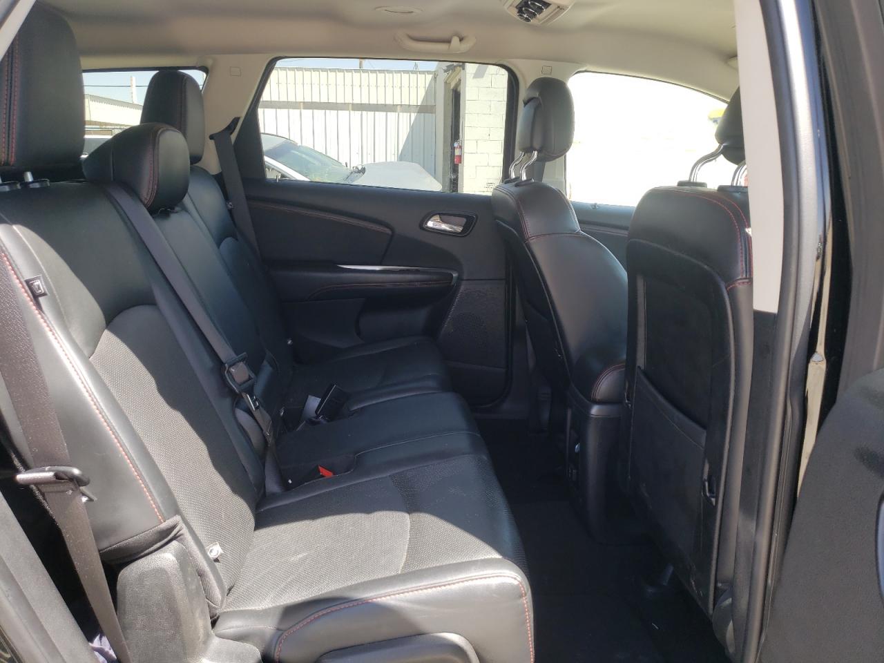 Photo 6 from auction – 2019 DODGE JOURNEY GT with VIN 3C4PDDEG0KT745515