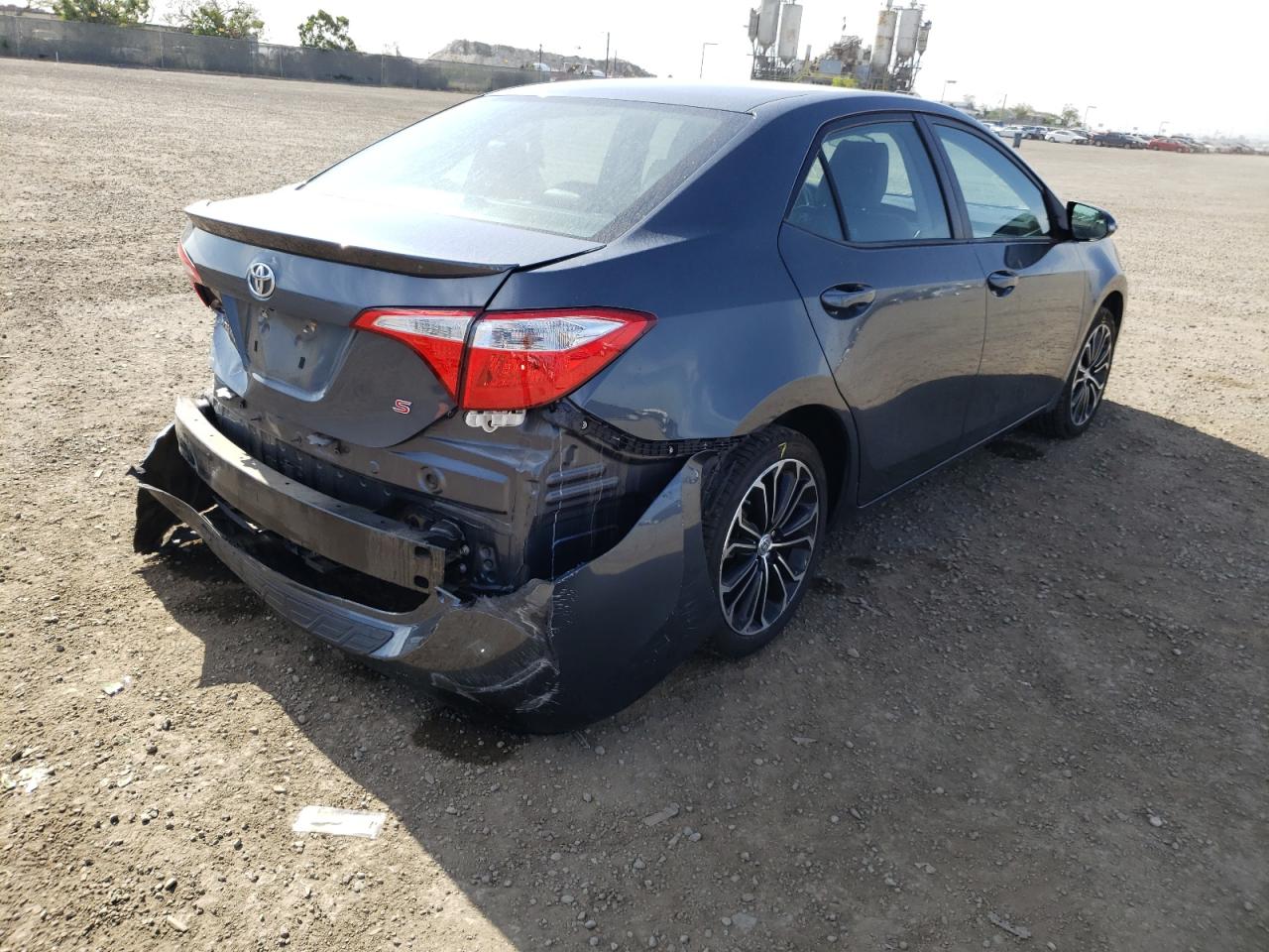 Photo 4 from auction – 2015 TOYOTA COROLLA L with VIN 5YFBURHE4FP189056