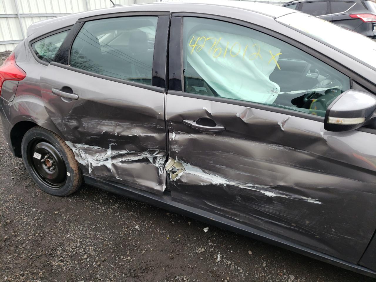 Photo 9 from auction – 2014 FORD FOCUS SE with VIN 1FADP3K22EL462486