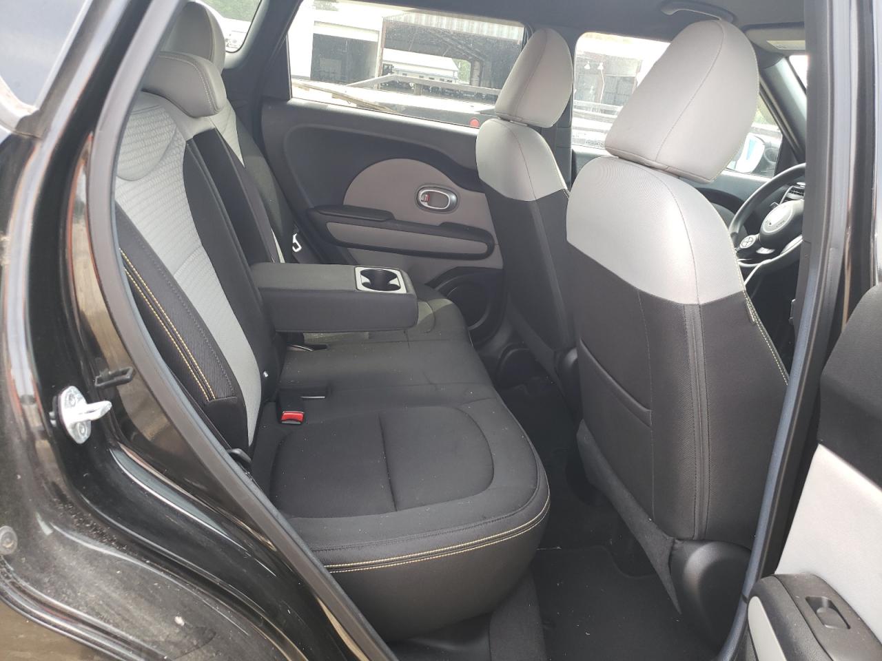 Photo 6 from auction – 2015 KIA SOUL + with VIN KNDJP3A55F7788351