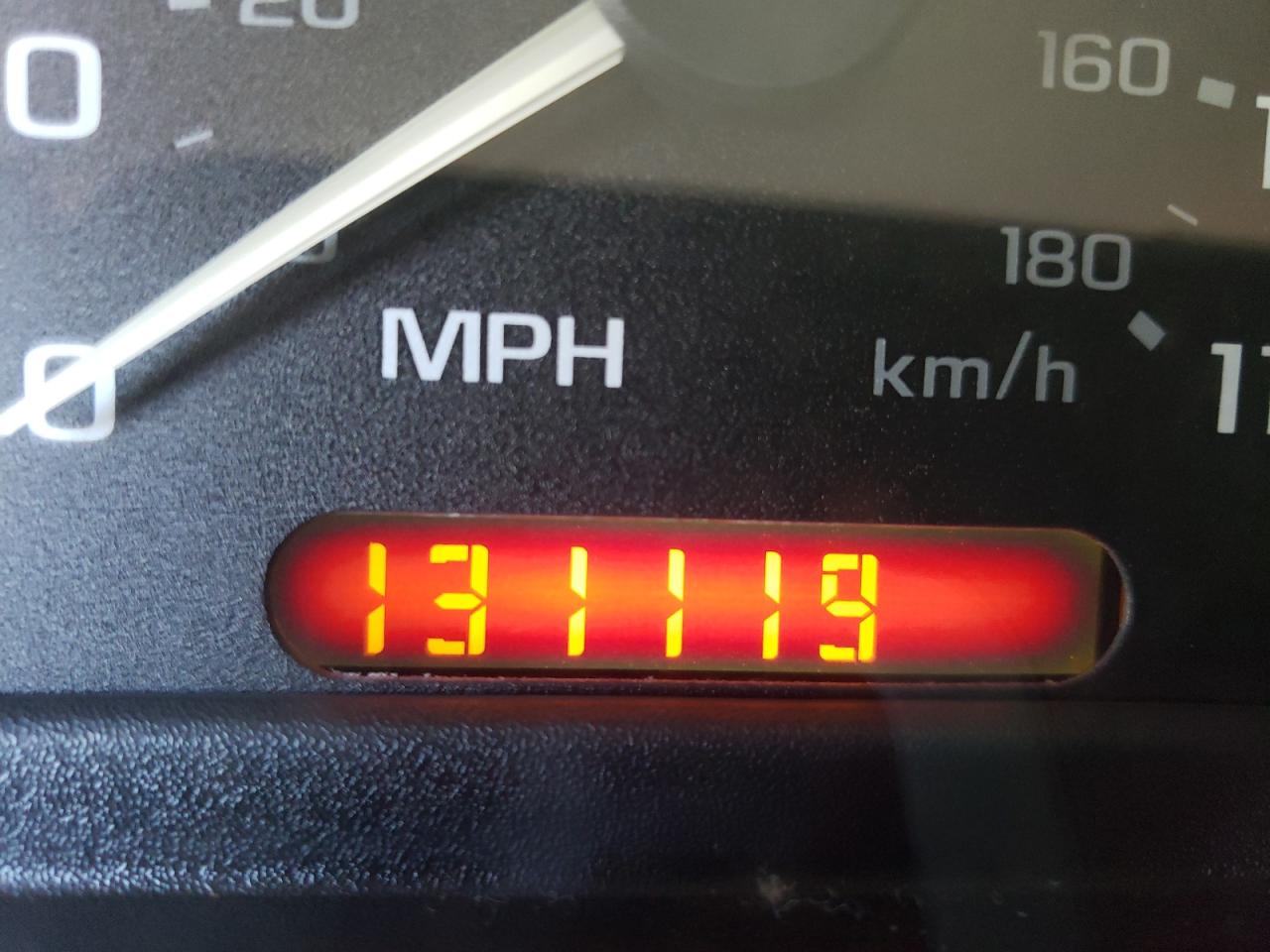 Photo 8 from auction – 2000 CHEVROLET CAVALIER with VIN 1G1JC5243Y7140029