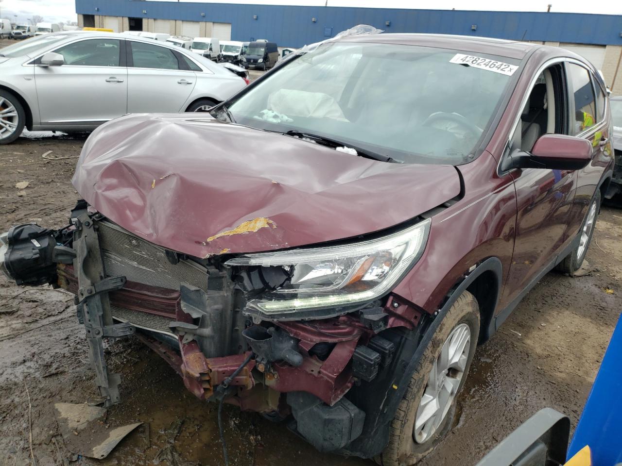 Photo 2 from auction – 2015 HONDA CR-V EX with VIN 2HKRM4H58FH706910