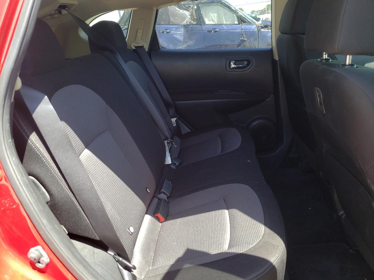 Photo 6 from auction – 2013 NISSAN ROGUE S with VIN JN8AS5MT2DW544720