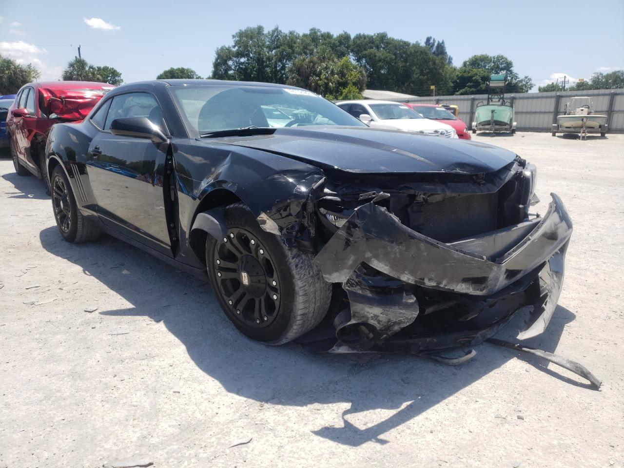 CHEVROLET CAMARO 2013 z numerem VIN 2G1FA1E36D9121460 - Zdjęcie z aukcji