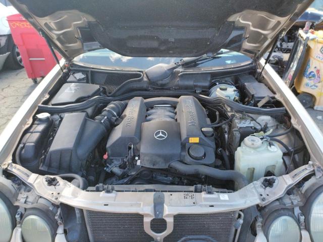 Foto 7 de la subasta – 2002 MERCEDES-BENZ E 320 con VIN WDBJF65J92B424824