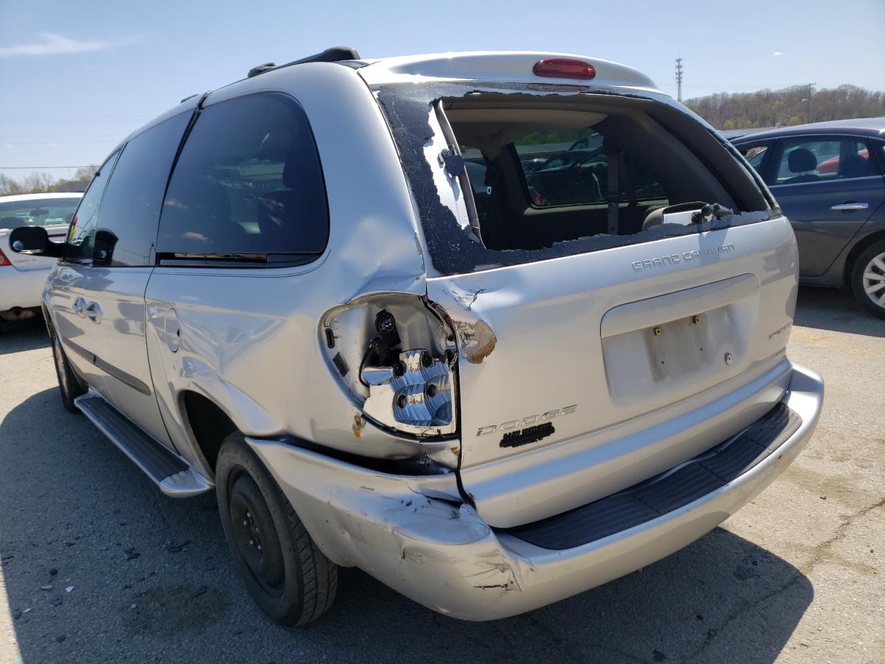 Photo 9 from auction – 2003 DODGE GRAND CARA with VIN 2D4GP44L93R220918