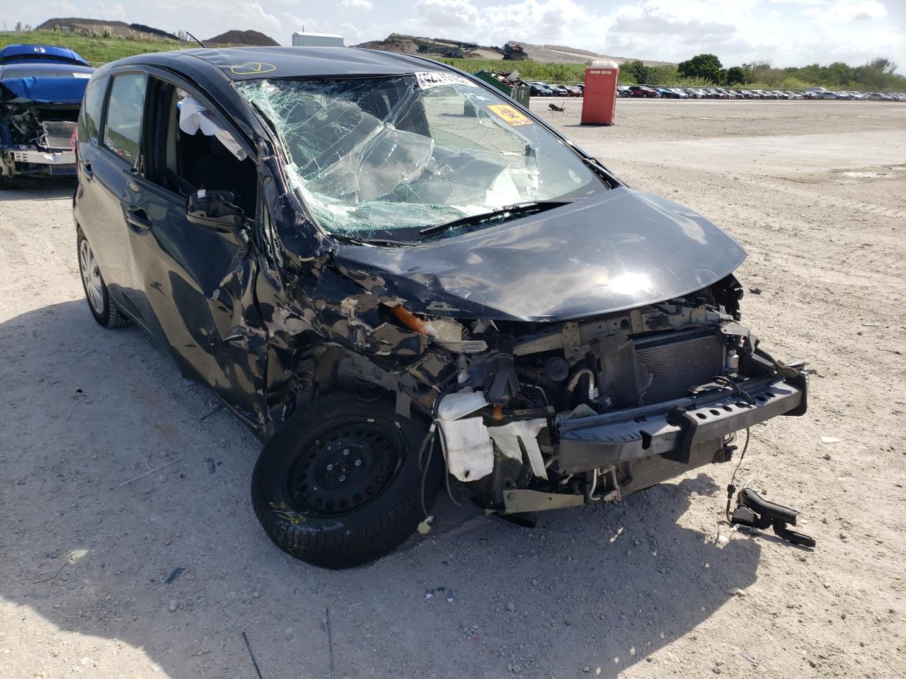 Photo 9 from auction – 2015 NISSAN VERSA NOTE with VIN 3N1CE2CP4FL400144