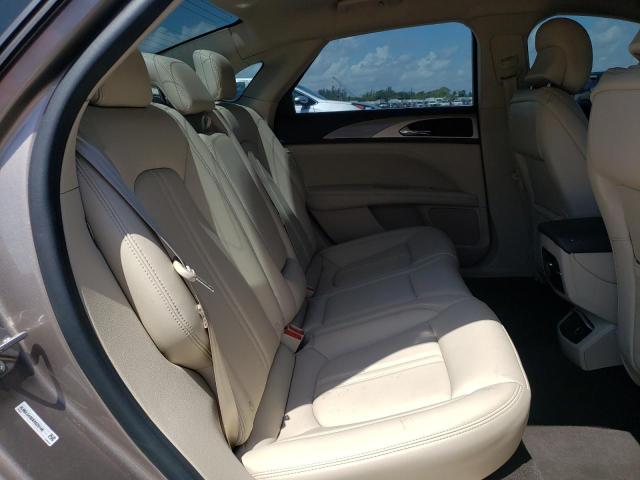 Photo 6 from auction – 2019 LINCOLN MKZ with VIN 3LN6L5A90KR629140