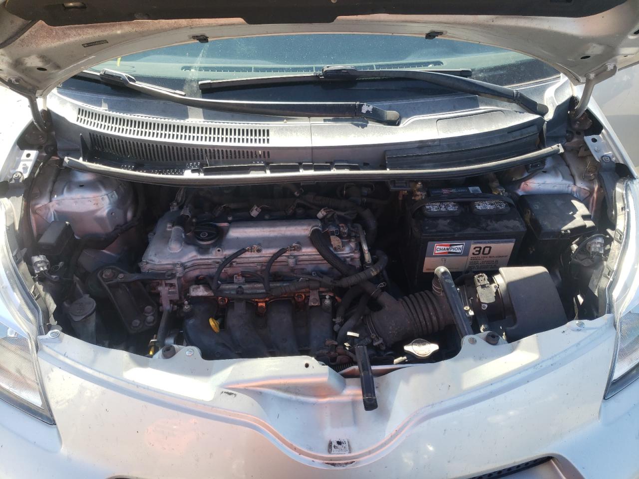 Photo 7 from auction – 2009 TOYOTA SCION XD with VIN JTKKU10459J036756