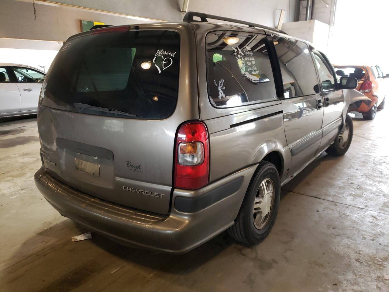 Photo 4 from auction – 2005 CHEVROLET VENTURE LS with VIN 1GNDV23E85D118052