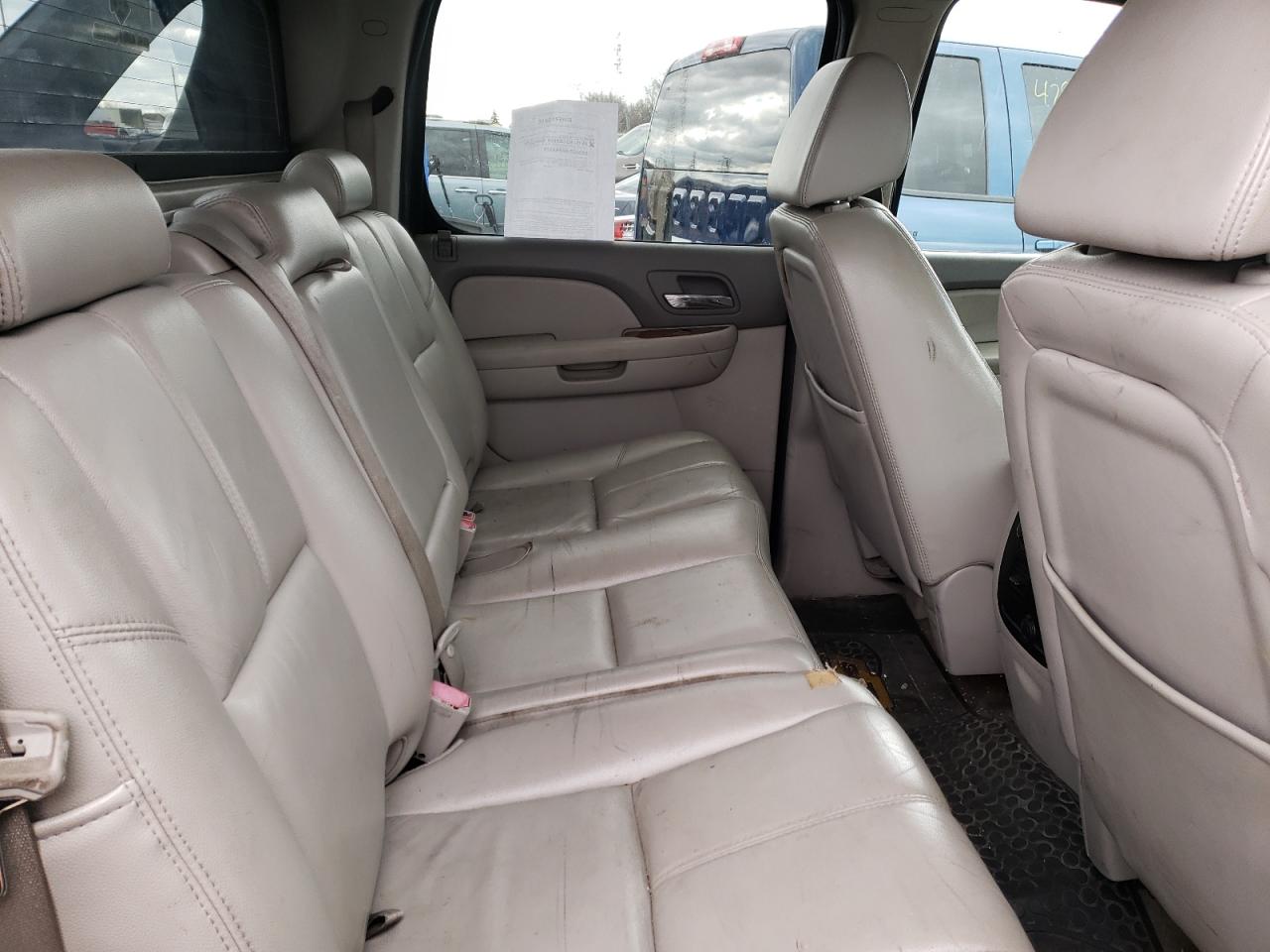 Photo 6 from auction – 2007 CHEVROLET AVALANCHE with VIN 3GNFK12387G256529