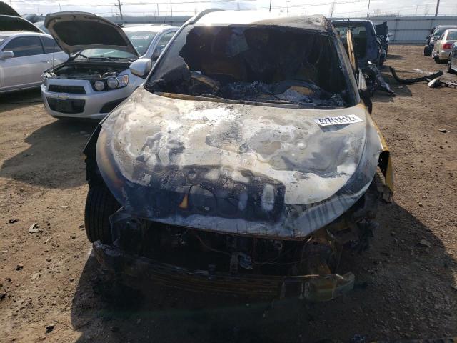 Photo 9 from auction – 2017 HYUNDAI TUCSON LIM with VIN KM8J3CA48HU436660