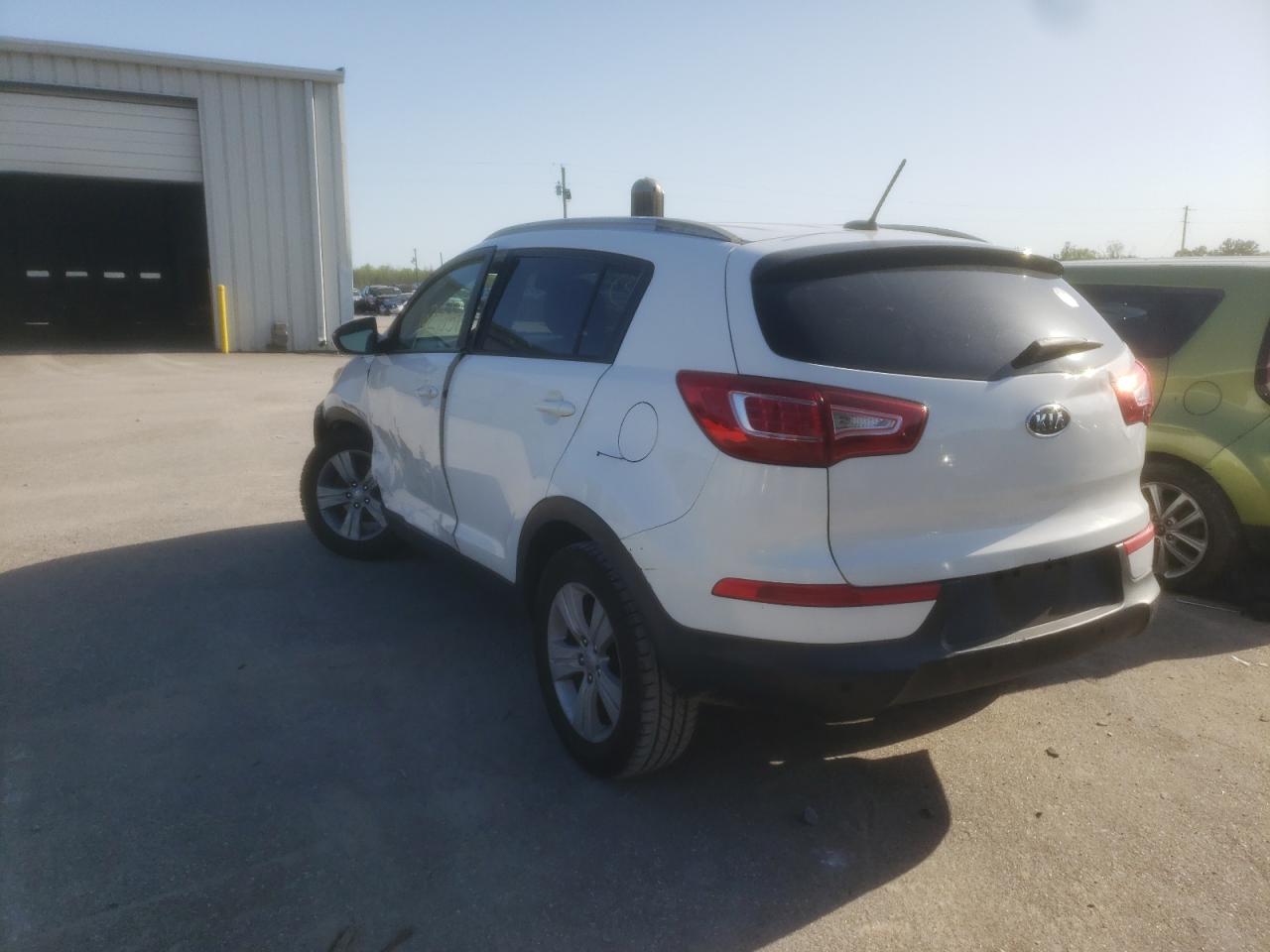 Photo 3 from auction – 2012 KIA SPORTAGE B with VIN KNDPB3A20C7325088