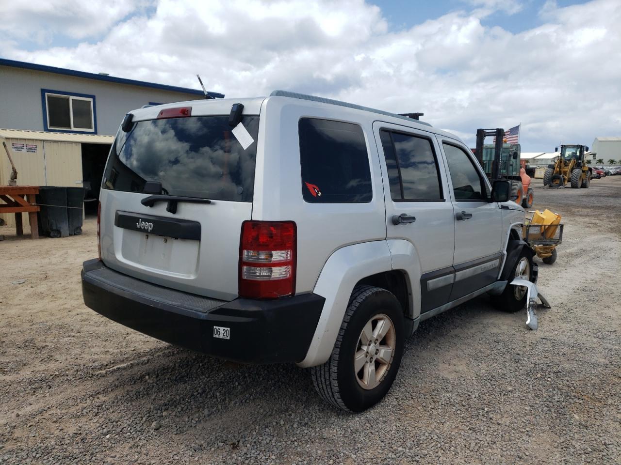 Photo 4 from auction – 2011 JEEP LIBERTY SP with VIN 1J4PP2GK7BW521174